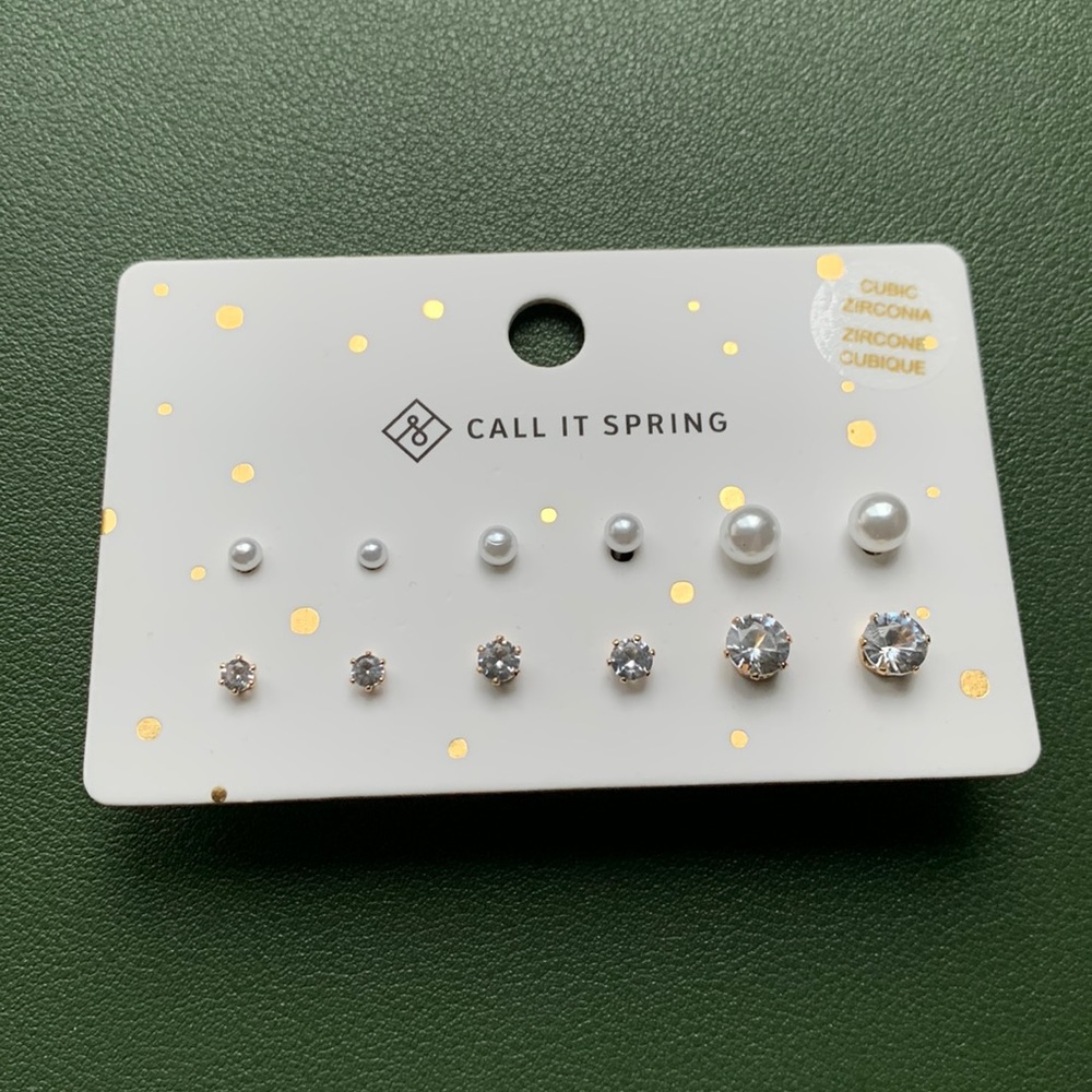 CALL IT SPRING | NWT Classic Earring Set
